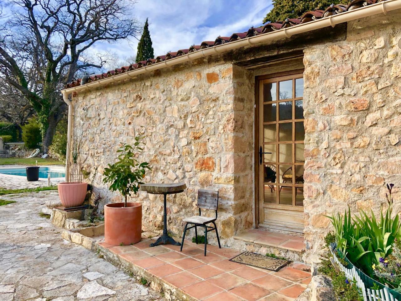 Ferme Le Pavillon Bed & Breakfast Bargemon Dış mekan fotoğraf