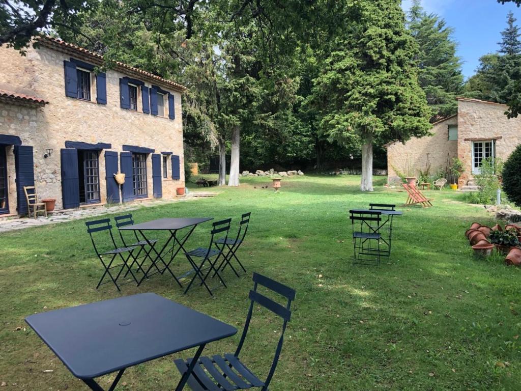 Ferme Le Pavillon Bed & Breakfast Bargemon Dış mekan fotoğraf