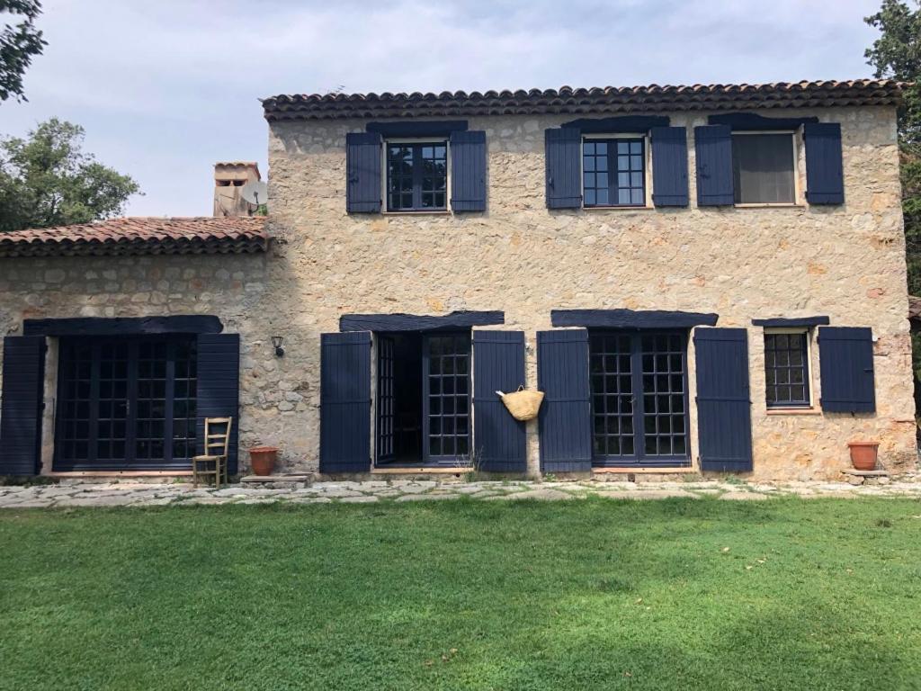Ferme Le Pavillon Bed & Breakfast Bargemon Dış mekan fotoğraf